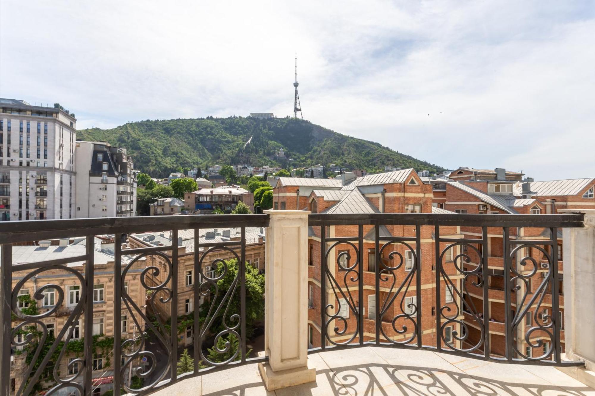 City Luxury Apartment L Tbiliszi Kültér fotó