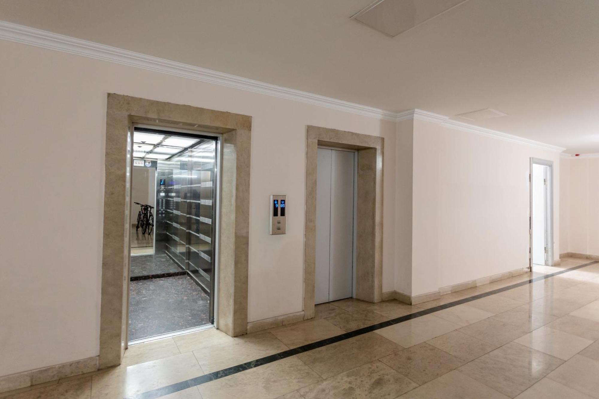 City Luxury Apartment L Tbiliszi Kültér fotó